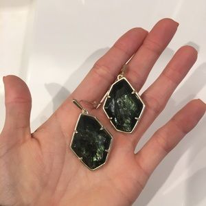 Kendra Scott Dunn Drop Earrings in Sage Mica